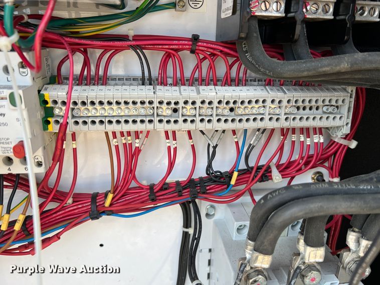 image for item JM9244 Ingersoll Rand SSR UP6-30-125  air compressor