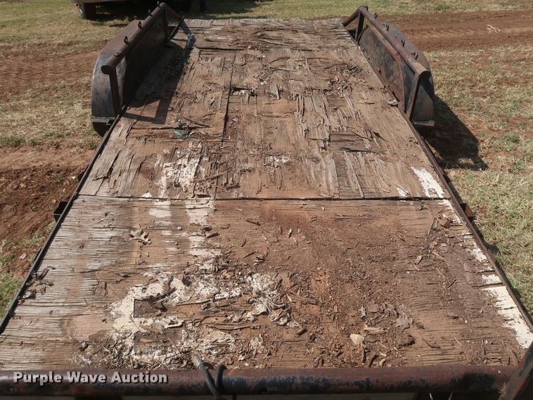 image for item JR9407 1981 Shop built  utility trailer