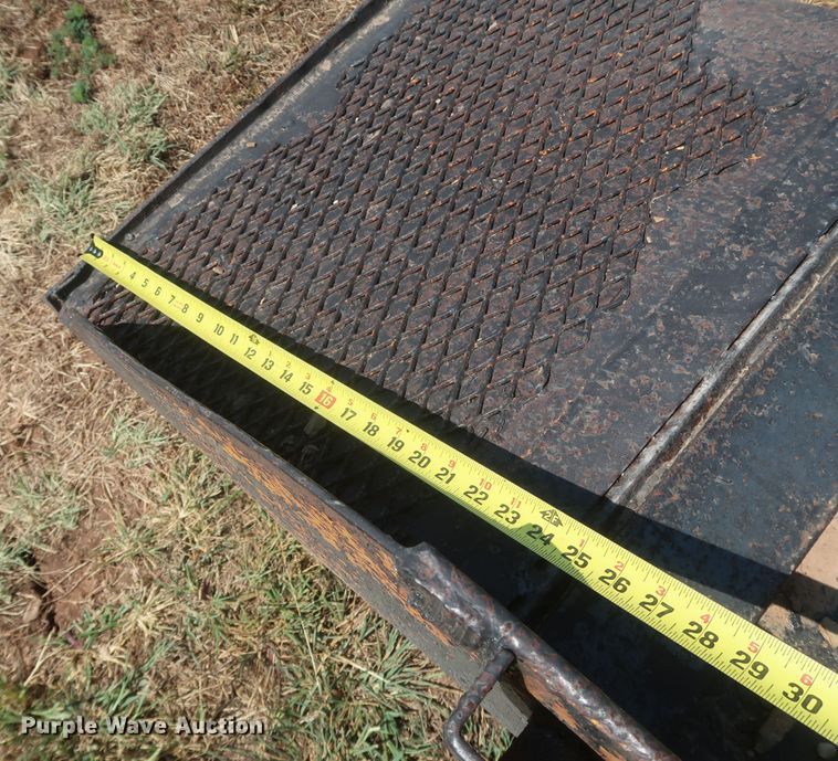 image for item JR9408 1981 Belshe  utility trailer