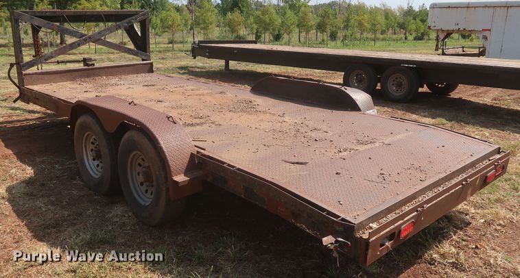image for item JR9424 1985 WW GN20  equipment trailer