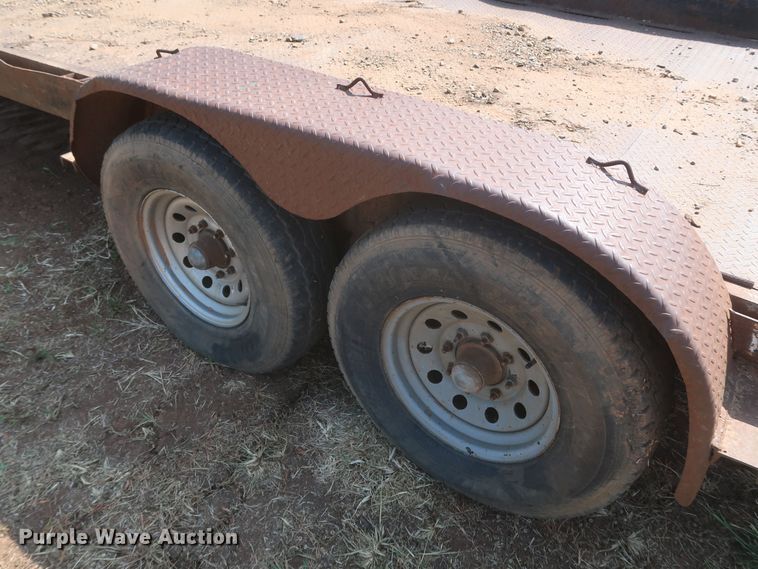 image for item JR9424 1985 WW GN20  equipment trailer