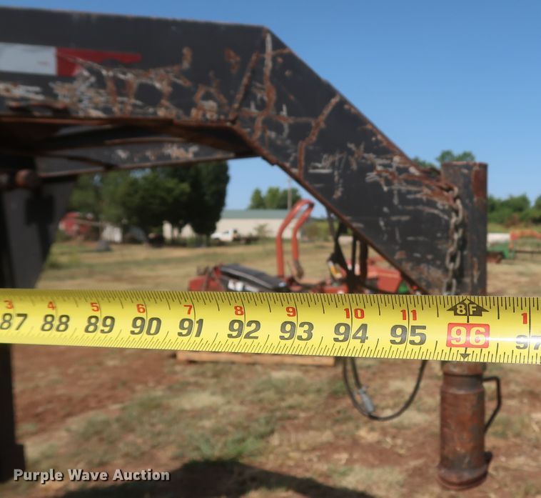 image for item JR9425 2005 May  equipment trailer