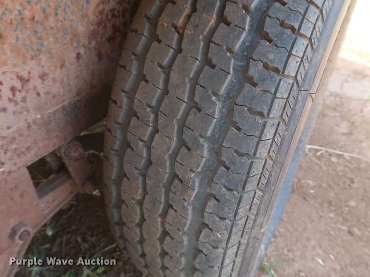 image for item JR9426 1997 Friesen  utility trailer