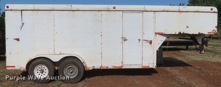 image for item JR9427 1994 WW  enclosed cargo trailer