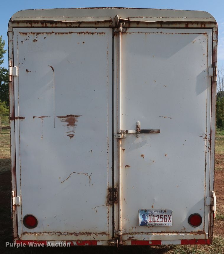 image for item JR9427 1994 WW  enclosed cargo trailer