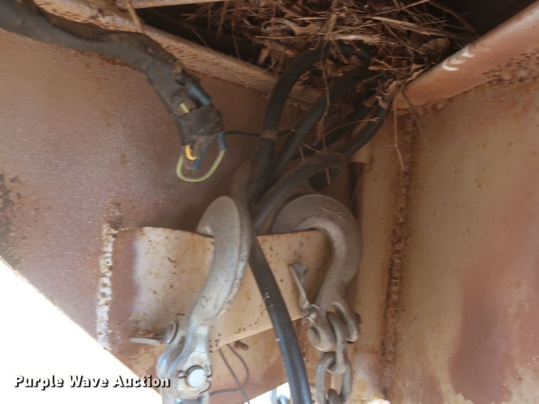 image for item JR9427 1994 WW  enclosed cargo trailer