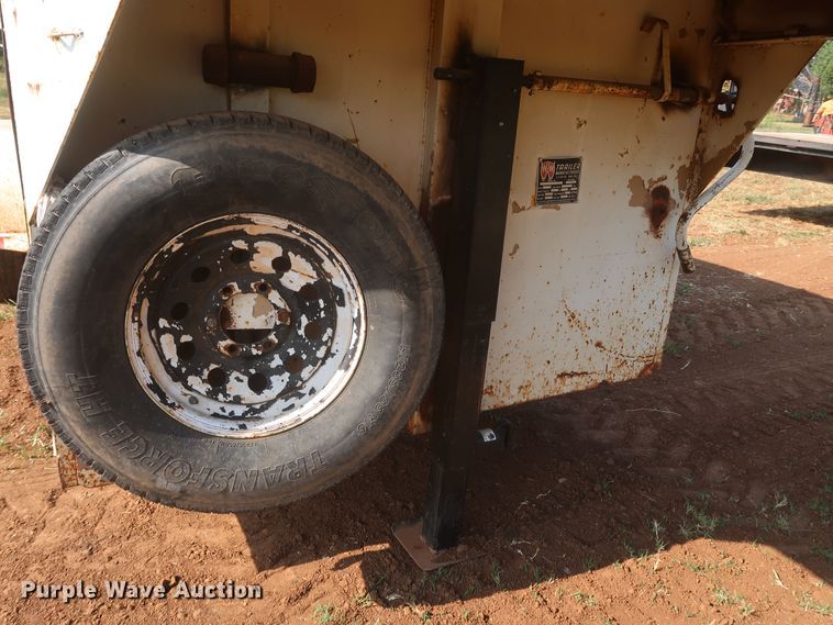 image for item JR9427 1994 WW  enclosed cargo trailer