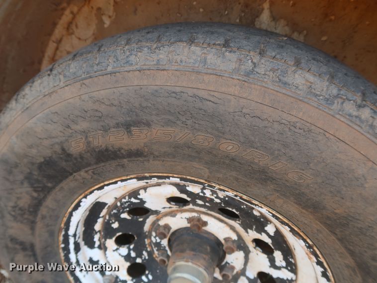 image for item JR9427 1994 WW  enclosed cargo trailer