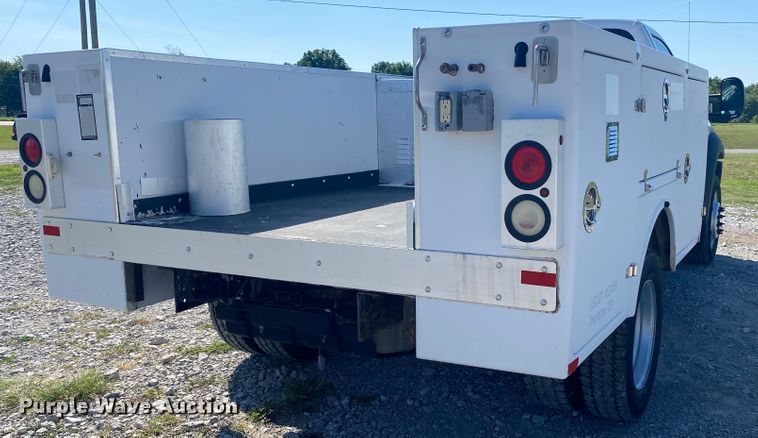 image for item JW9479 2006 Ford F450 Super Duty  utility / service truck