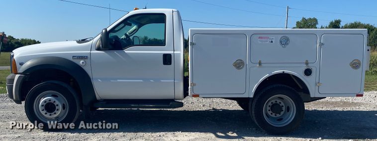 image for item JW9479 2006 Ford F450 Super Duty  utility / service truck