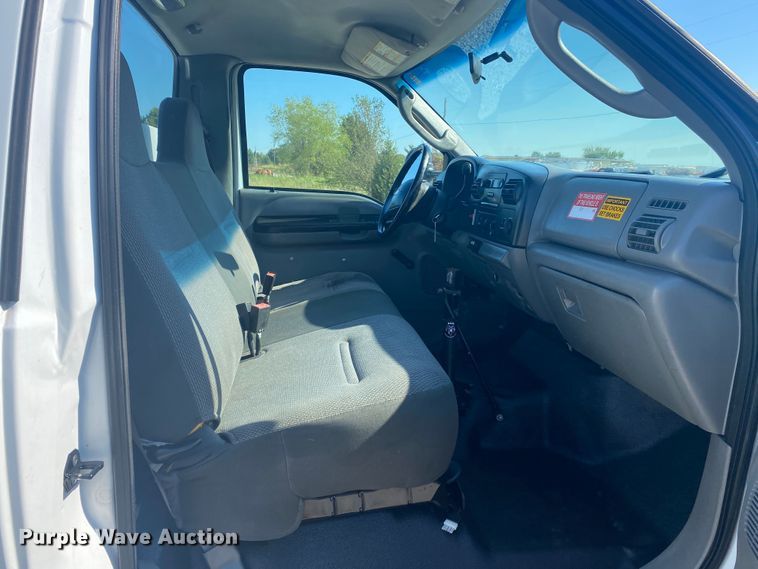 image for item JW9479 2006 Ford F450 Super Duty  utility / service truck