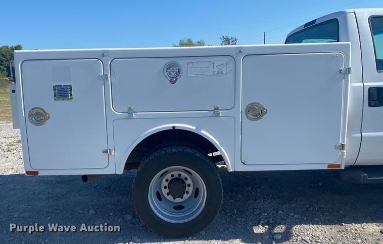 image for item JW9479 2006 Ford F450 Super Duty  utility / service truck