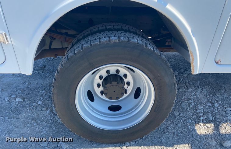 image for item JW9479 2006 Ford F450 Super Duty  utility / service truck