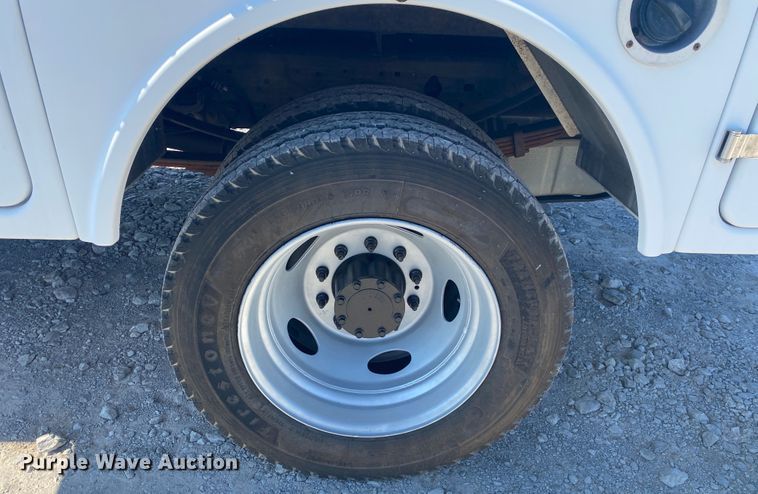 image for item JW9479 2006 Ford F450 Super Duty  utility / service truck