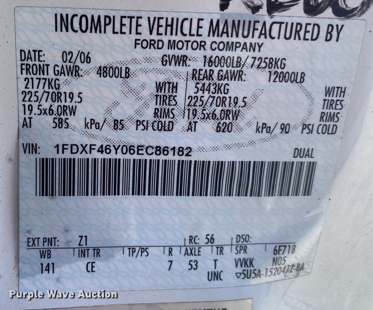 image for item JW9479 2006 Ford F450 Super Duty  utility / service truck