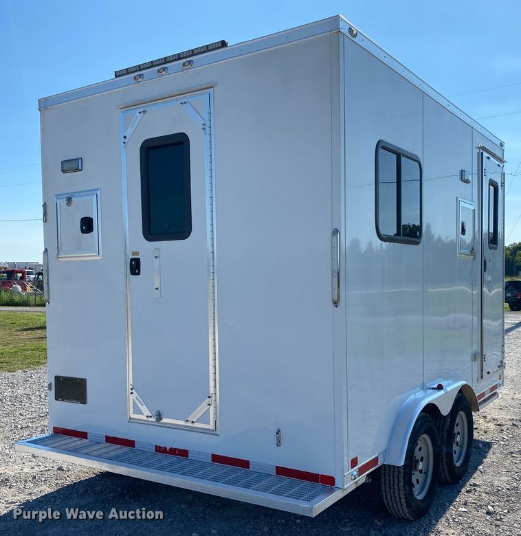 image for item JW9480 2017 Aluminum Trailer Company QSTAB85  fiber optic trailer