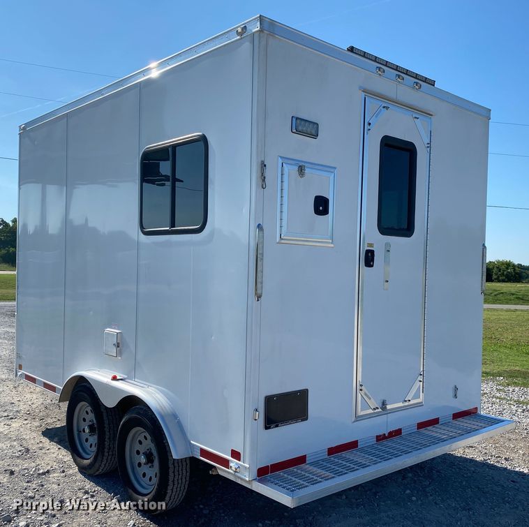 image for item JW9480 2017 Aluminum Trailer Company QSTAB85  fiber optic trailer