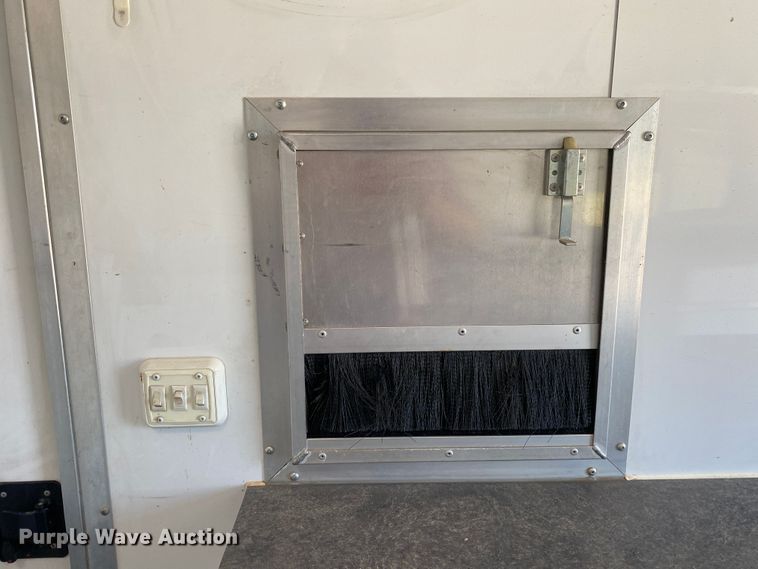 image for item JW9480 2017 Aluminum Trailer Company QSTAB85  fiber optic trailer