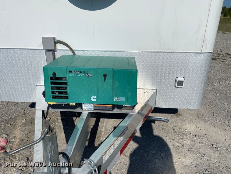 image for item JW9480 2017 Aluminum Trailer Company QSTAB85  fiber optic trailer