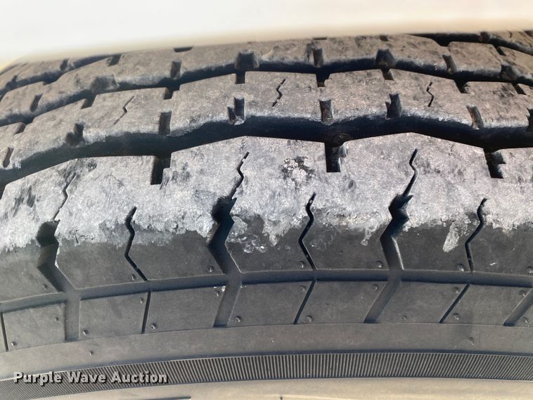 image for item JW9480 2017 Aluminum Trailer Company QSTAB85  fiber optic trailer