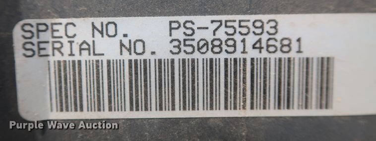 image for item JX9226 Cub Cadet LT1046  lawn mower