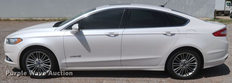 image for item JX9227 2014 Ford Fusion SE Hybrid