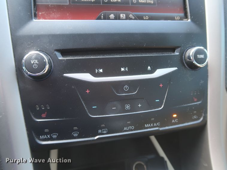 image for item JX9227 2014 Ford Fusion SE Hybrid