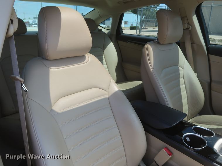 image for item JX9227 2014 Ford Fusion SE Hybrid