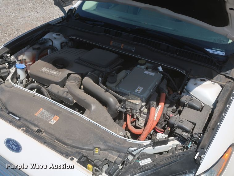 image for item JX9227 2014 Ford Fusion SE Hybrid