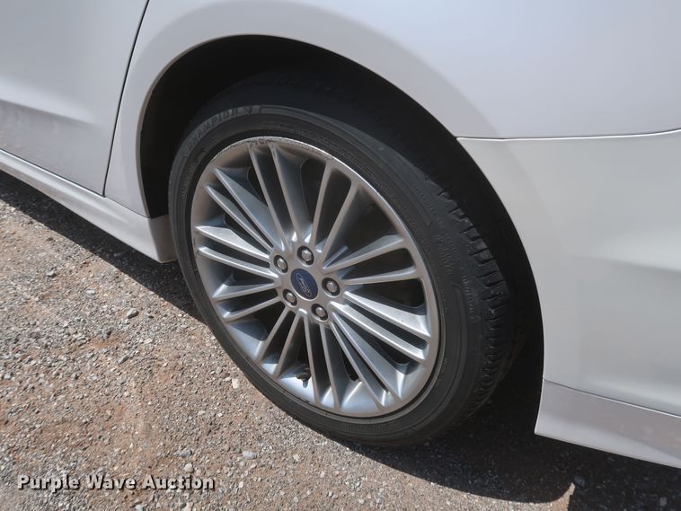 image for item JX9227 2014 Ford Fusion SE Hybrid