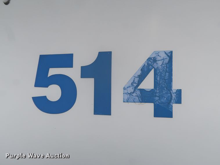 image for item JX9228 2000 Freightliner MT45  delivery truck