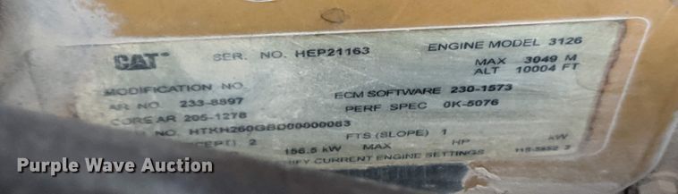 image for item JX9248 2004 Ford F750 Super Duty  Ext. Cab truck cab and chassis