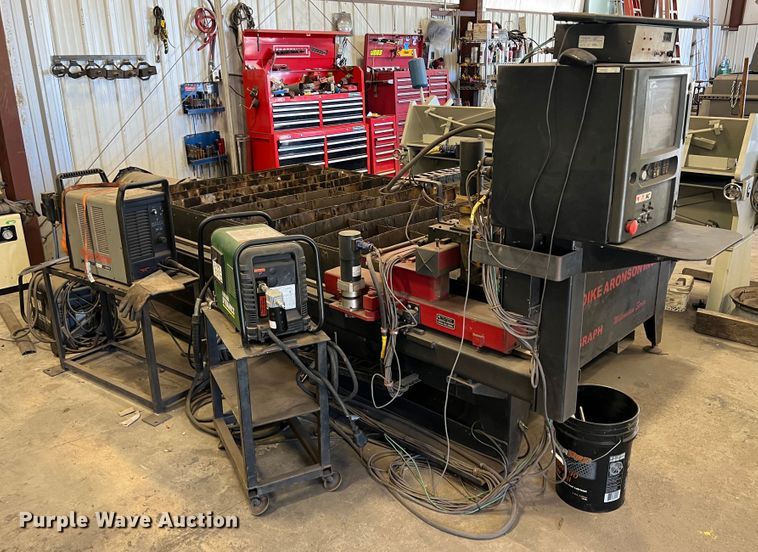 image for item JX9467 2005 Koike Aronson MNM-1500  plasma cutting table