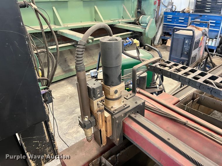 image for item JX9467 2005 Koike Aronson MNM-1500  plasma cutting table