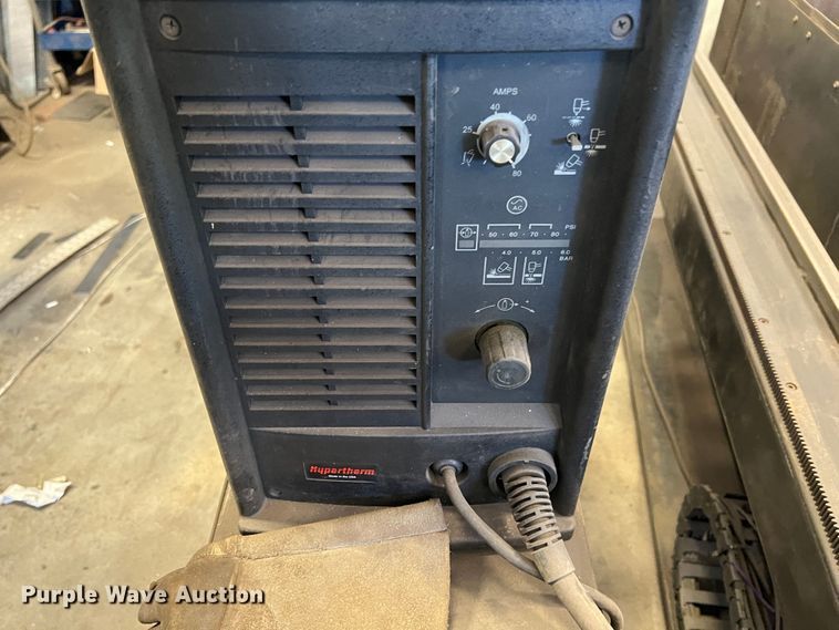 image for item JX9467 2005 Koike Aronson MNM-1500  plasma cutting table