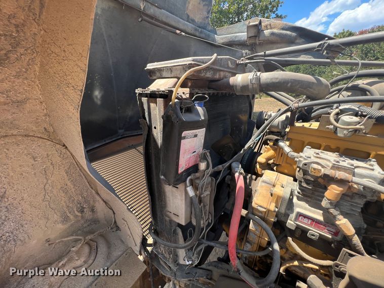 image for item JX9474 1978 Kenworth  tow truck