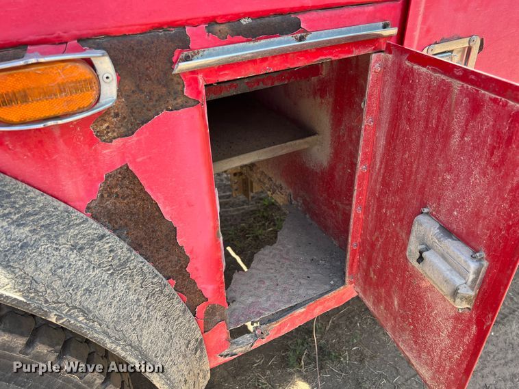 image for item JX9474 1978 Kenworth  tow truck