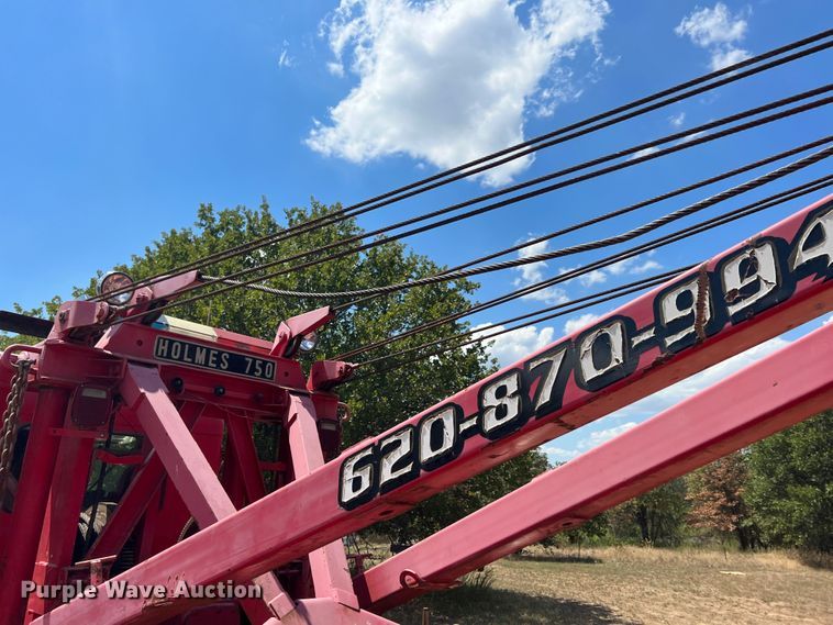 image for item JX9474 1978 Kenworth  tow truck