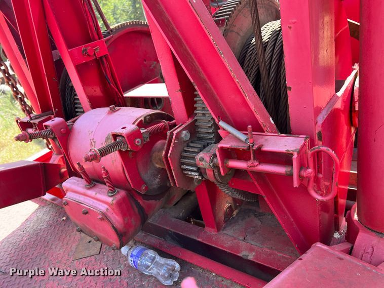 image for item JX9474 1978 Kenworth  tow truck