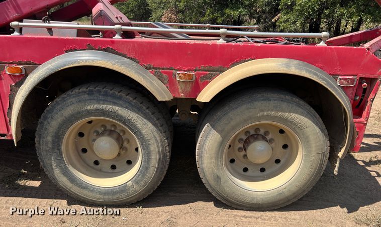 image for item JX9474 1978 Kenworth  tow truck