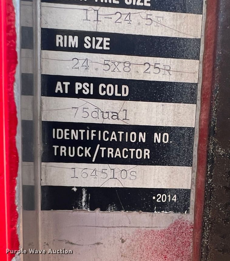 image for item JX9474 1978 Kenworth  tow truck