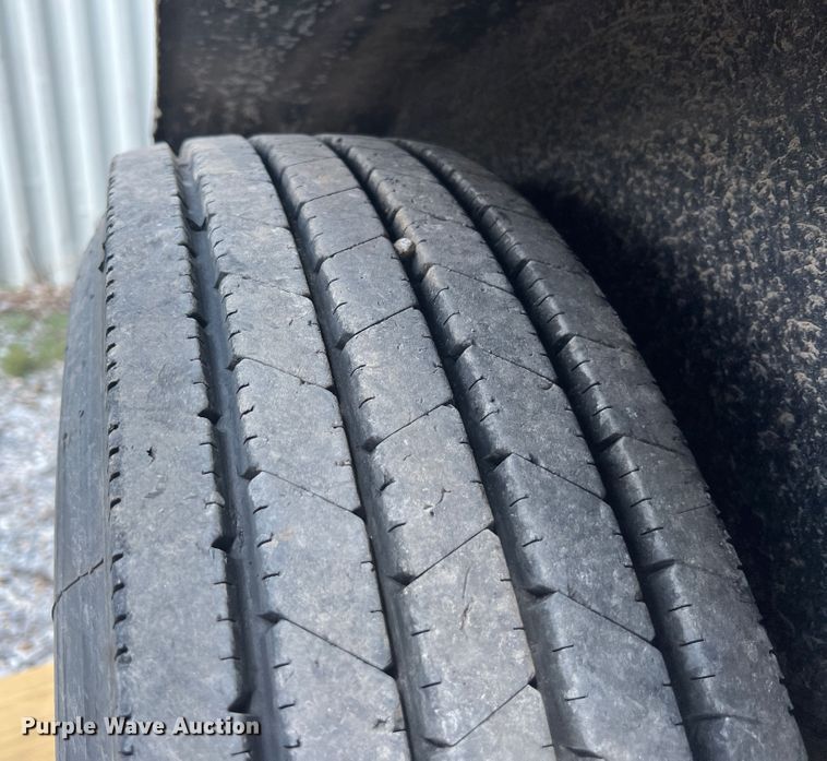 image for item JX9487 2015 Lonestar  tilt deck equipment trailer