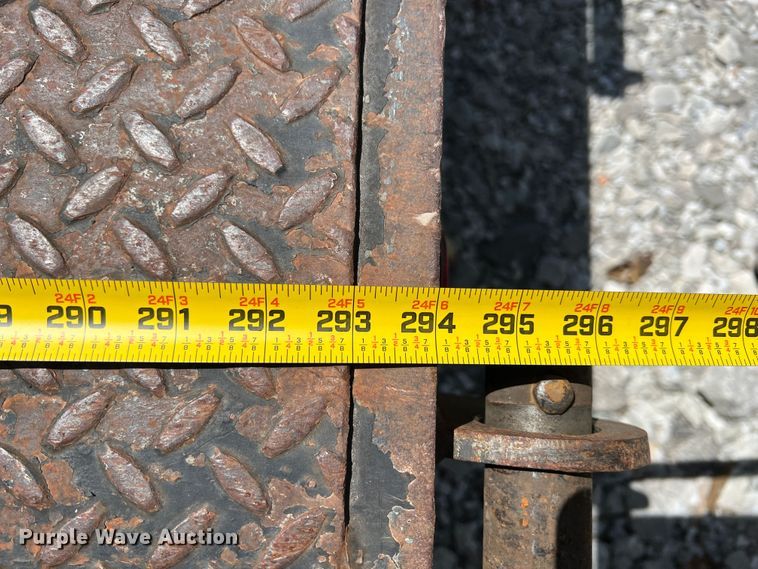 image for item JX9488 2014 Lonestar  equipment trailer