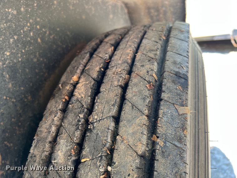 image for item JX9488 2014 Lonestar  equipment trailer