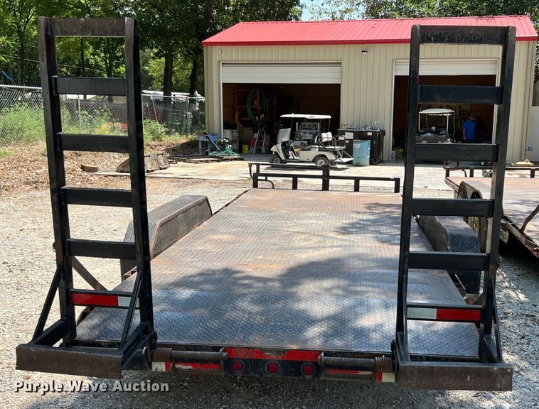 image for item JX9489 2015 Lonestar  equipment trailer