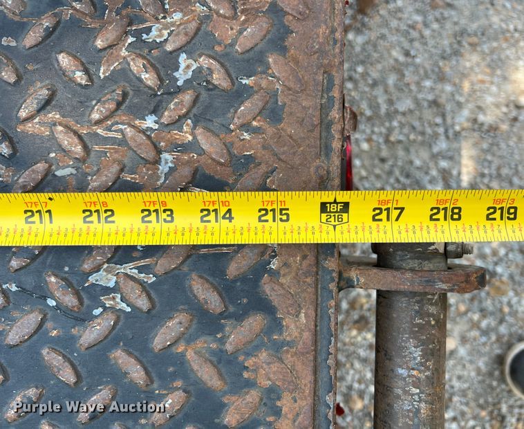 image for item JX9489 2015 Lonestar  equipment trailer