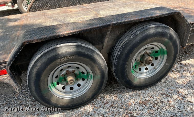 image for item JX9489 2015 Lonestar  equipment trailer