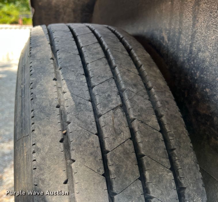 image for item JX9489 2015 Lonestar  equipment trailer