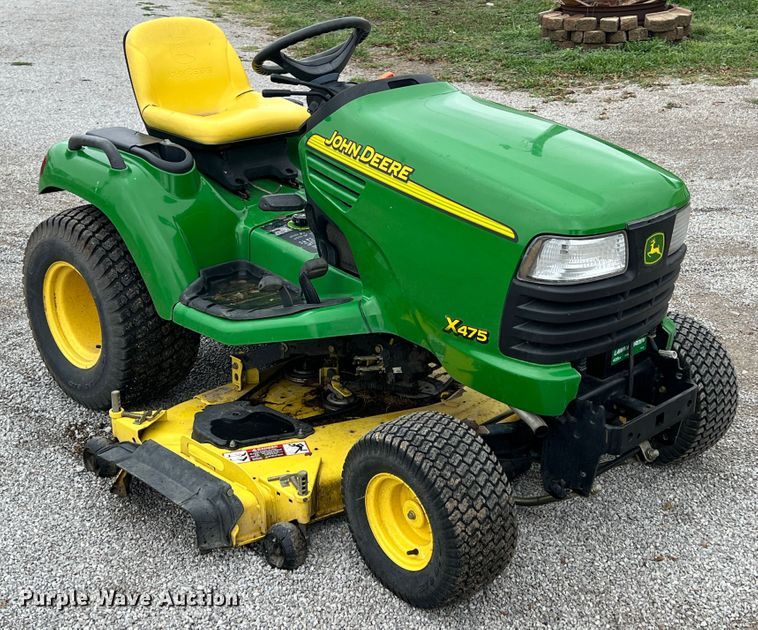 image for item JX9497 John Deere X475  lawn mower