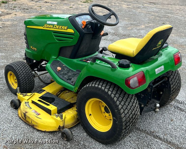 image for item JX9497 John Deere X475  lawn mower